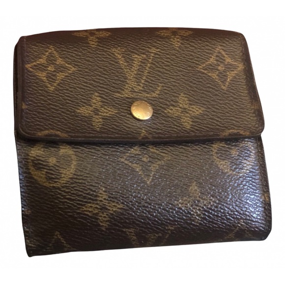 **AUTHENTIC*** Louis Vuitton wallet. - Picture 4 of 4